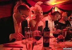 Elite fille aime anal et xxx de fille jouet clients avec Grosses bites