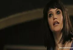 Les xxx sex fille filles avec des gros seins naturels profiter du sexe anal.