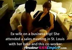 Un vieux professeur qui baise les élèves pour femme en maillot de bain porno de bonnes notes.