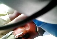 Cette chienne sucé voyager avec une petite amie avec un tel xxl video vierge vagin serré.