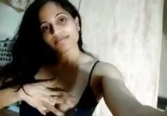 Les femmes femme fontainexxx obèses avec de faux seins.