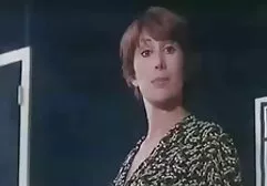 Une fille maigre avale salope xxxx le sexe heureux, L'homme.